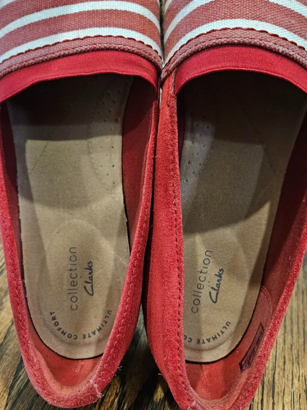 Clarks Serena Paige Loafer Women's Red White Striped Canvas Slip On Shoes - 10
